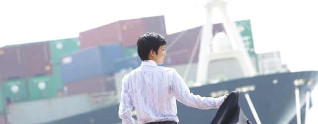 アルバイトを経験してみよう